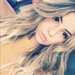 Meet your Posher, Lexi